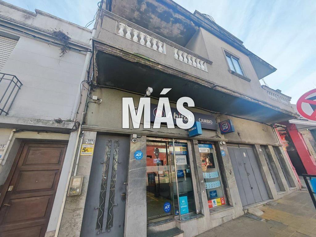 Casa Alquiler La Comercial Montevideo iMas.uy MA...