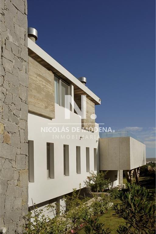 Casa en El Chorro, Manantiales