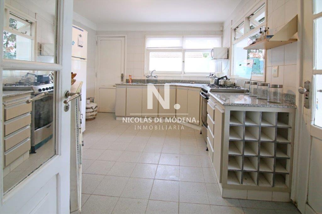 Venta de Casa de 4 dormitorios en La Barra, Punta