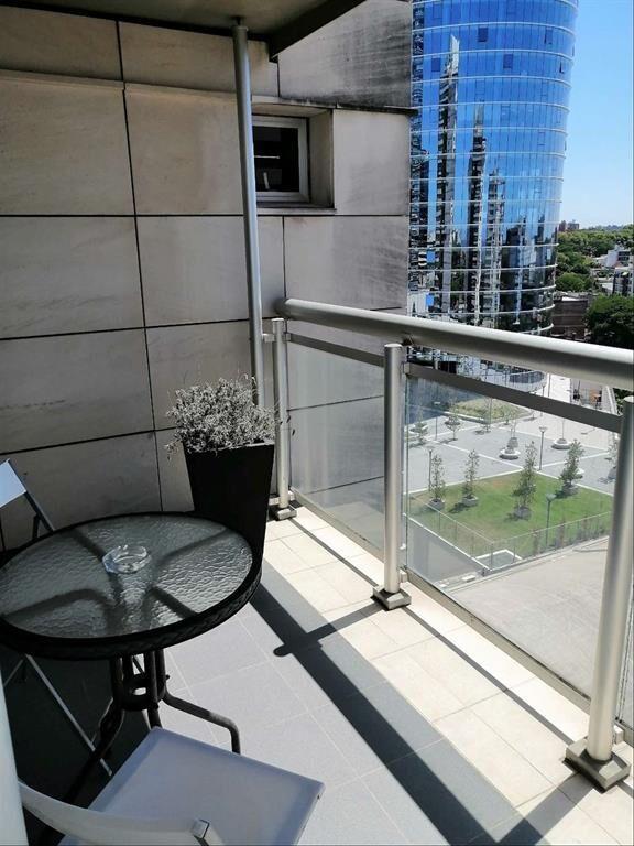 ALQUILER DE APARTAMENTO CON MUEBLES EN TORRES NÁUTICAS. IMP