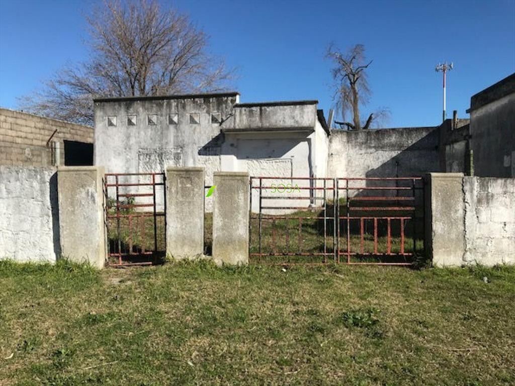 Oficina Sosa - Dos Galpones Y Vivienda En