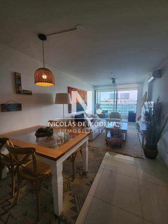 En venta apartamento de 1 dormitorio, con vista