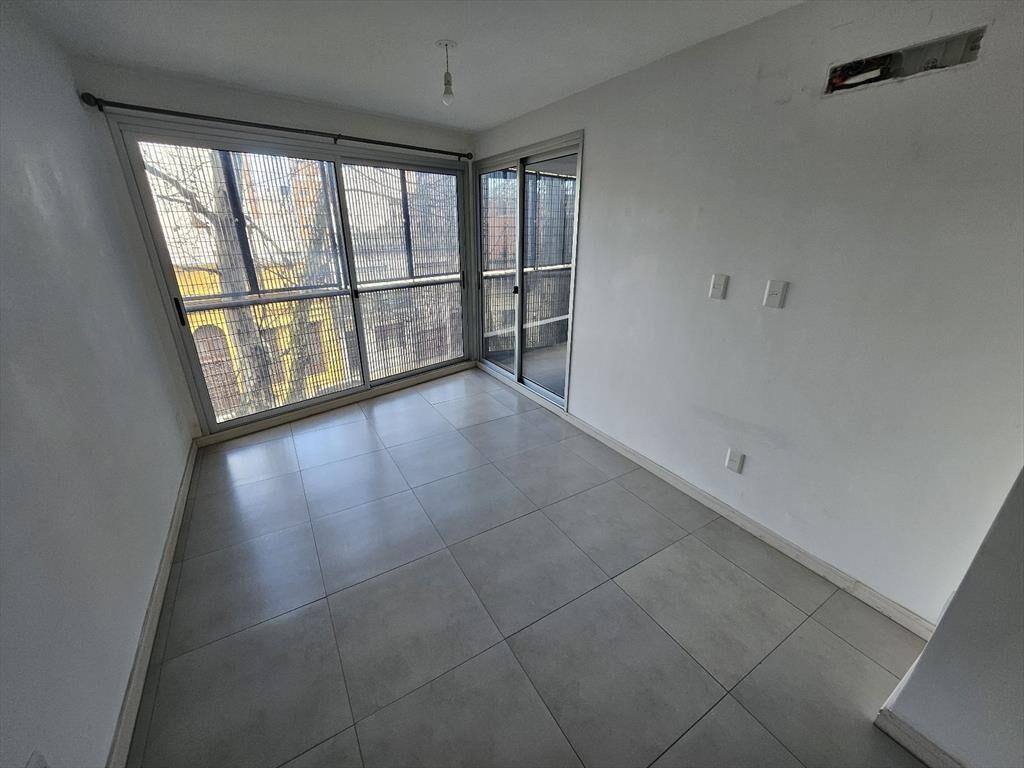 Alquiler de apartamento en Cordón: Pablo de María y Rodó