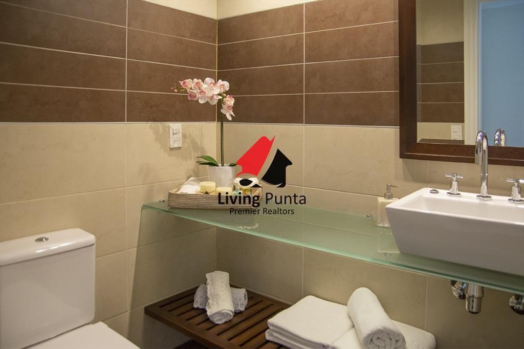 Vende apartamento de 3 dormitorios en Torre I, al
