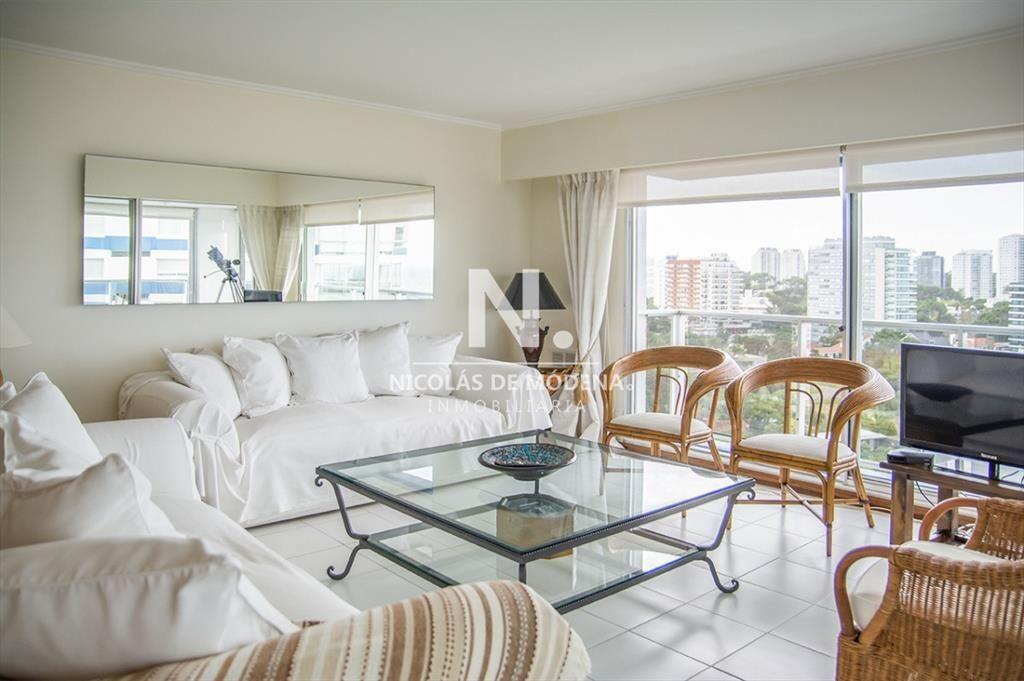 Hermoso Departamento en venta con agradable vista.