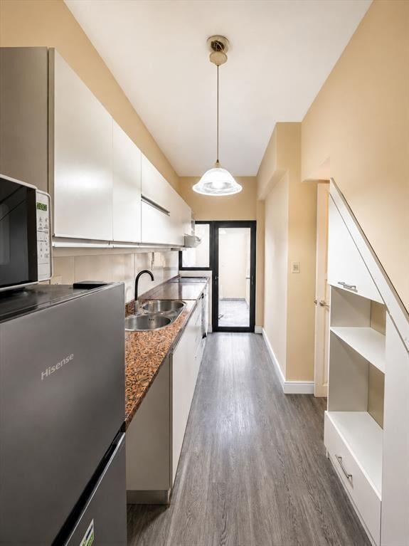 VENTA CASA 5 DORMITORIOS CON JARDIN EN PUNTA GORDA