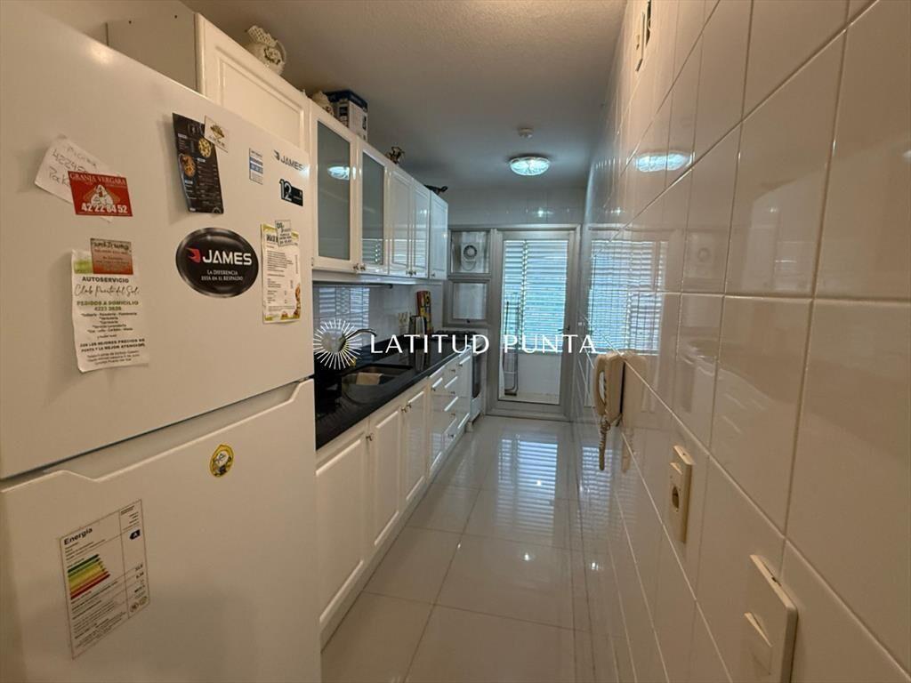 Apartamento en Mansa, 3 dormitorios más