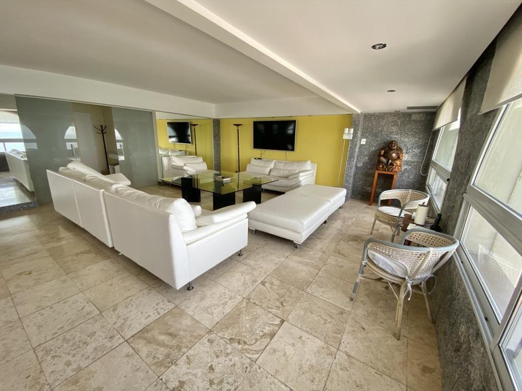 APARTAMENTO EN VENTA 3 DORMITORIOS - TORRE DEL