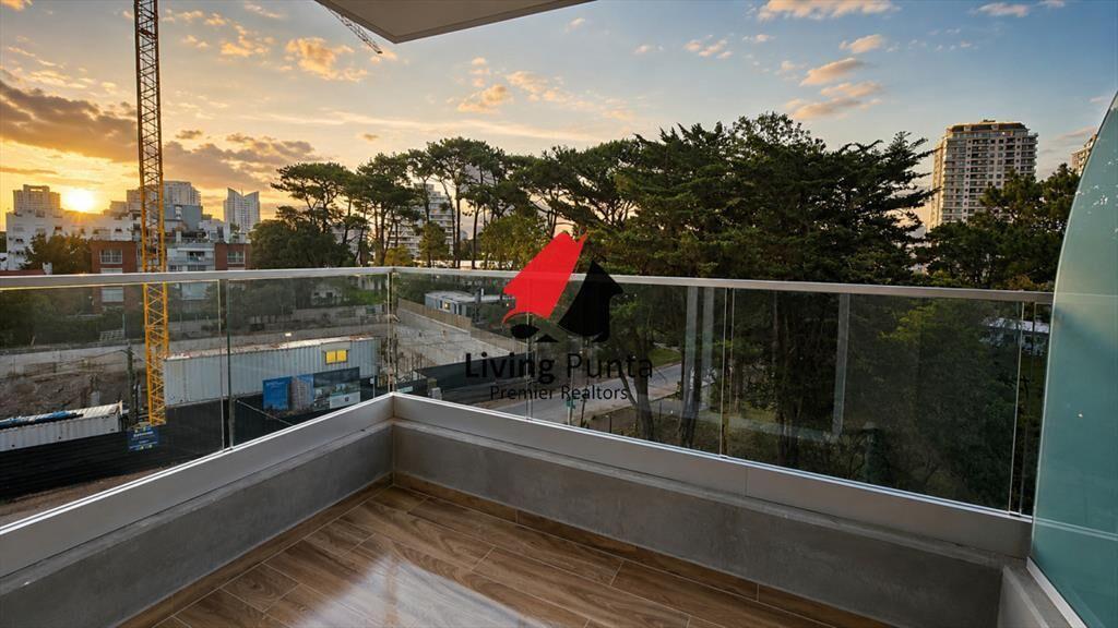 Apartamento de 1 dormitorio en venta, con vista a