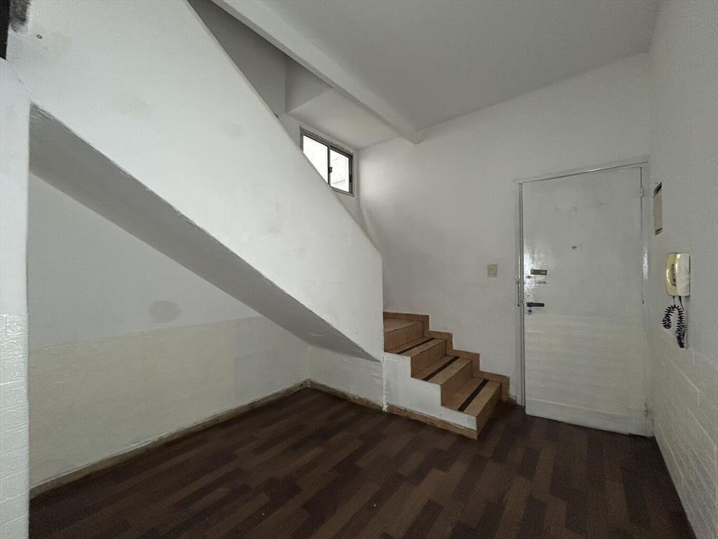 Apartamentos duplex de 1 dormitorio en la comercial sin ga