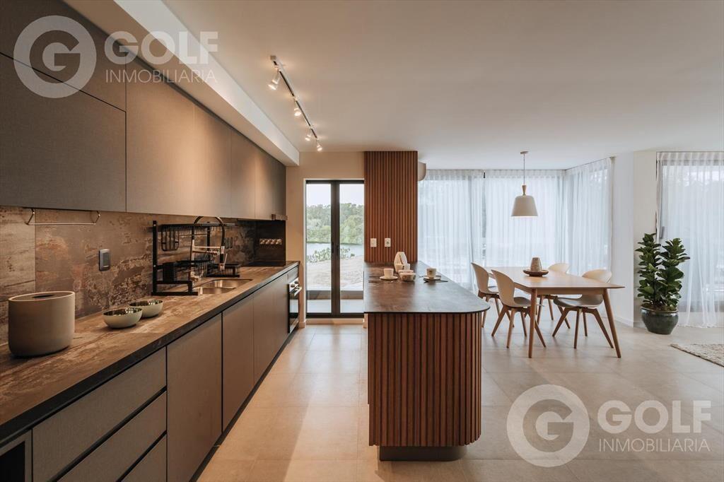 Venta de apartamento de 2 dormitorios con terraza en Carras