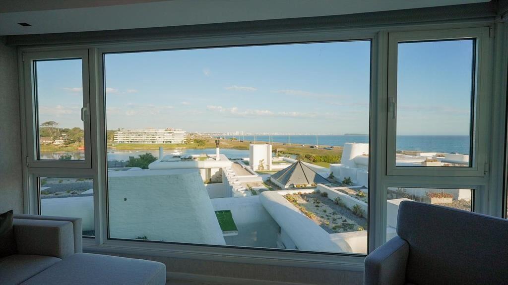 Venta y Alquiler anual o temporada apartamento 4 dormitorio