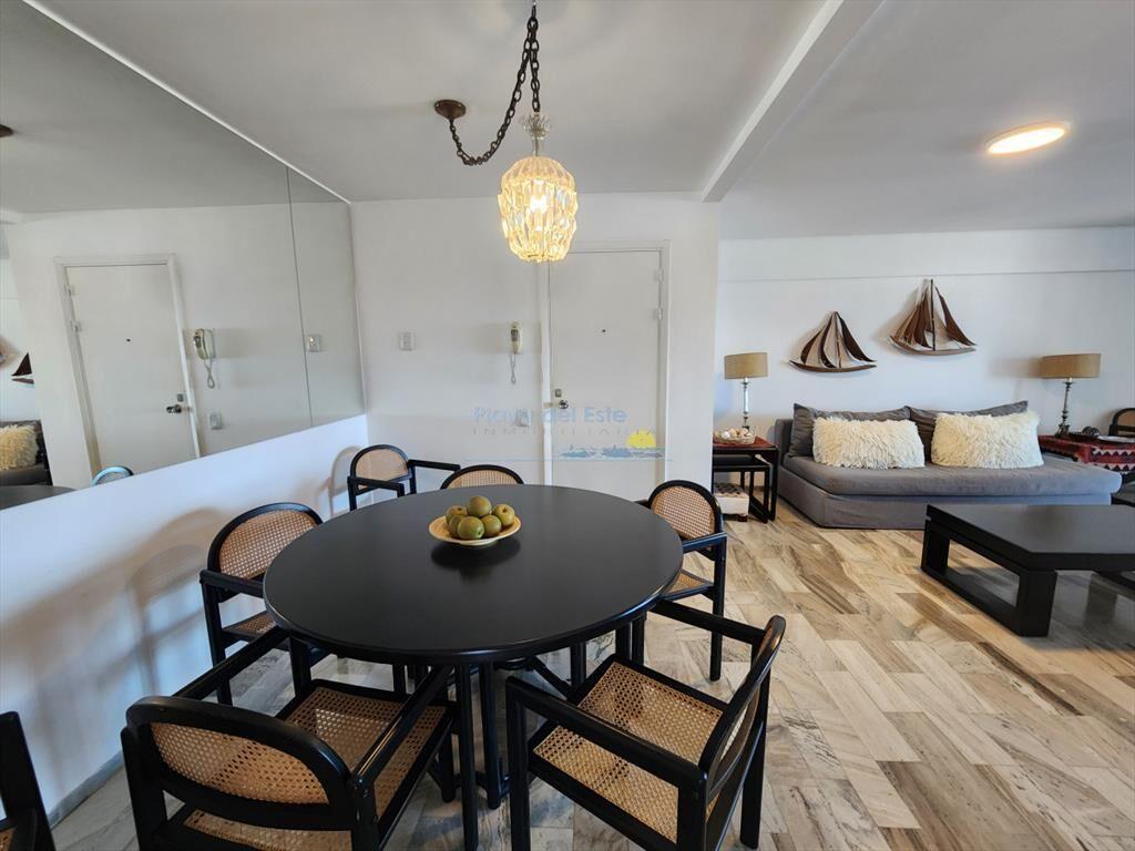 Apartamento en Peninsula, 3 dormitorios *