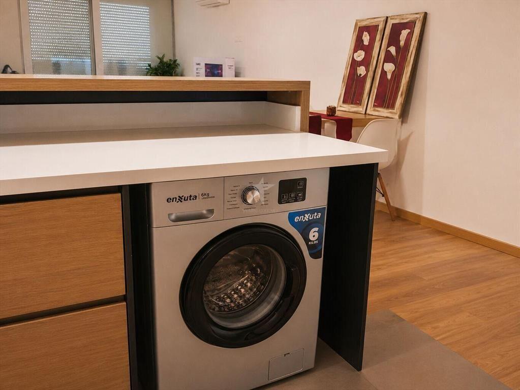 ALQUILER APTO C/MUEBLES PUNTA CARRETAS 1 DORM TERRAZA