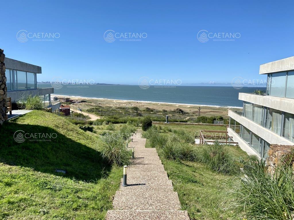Apartamento en Venta en Punta Ballena