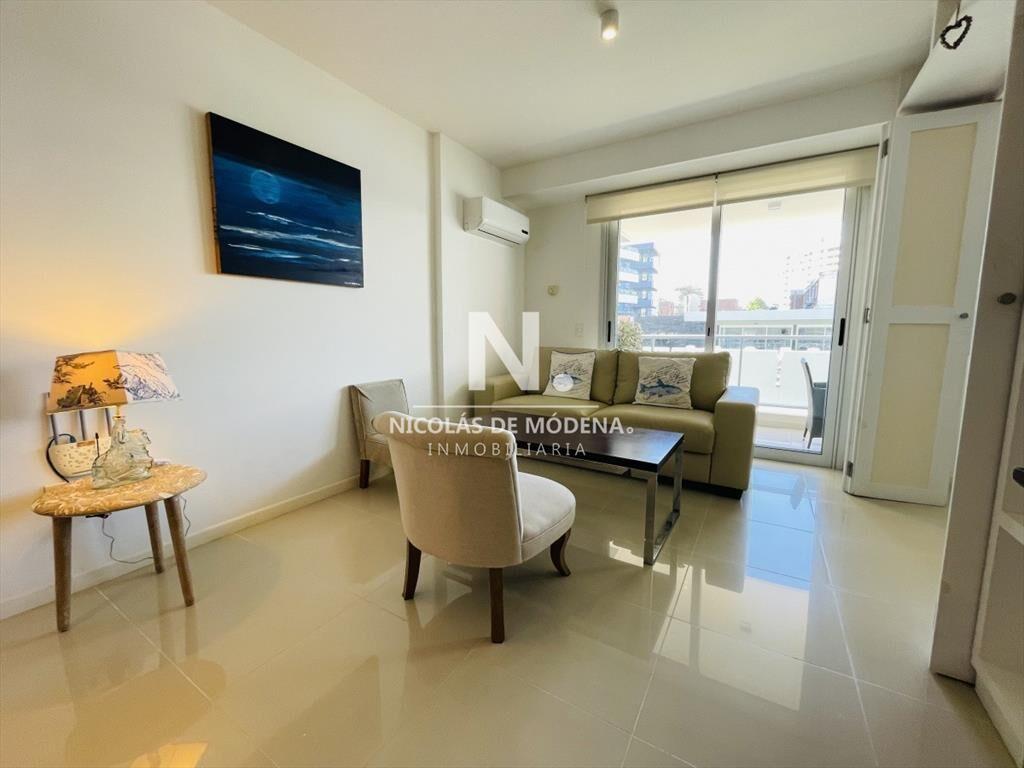 Apartamento en Punta del Este, Brava