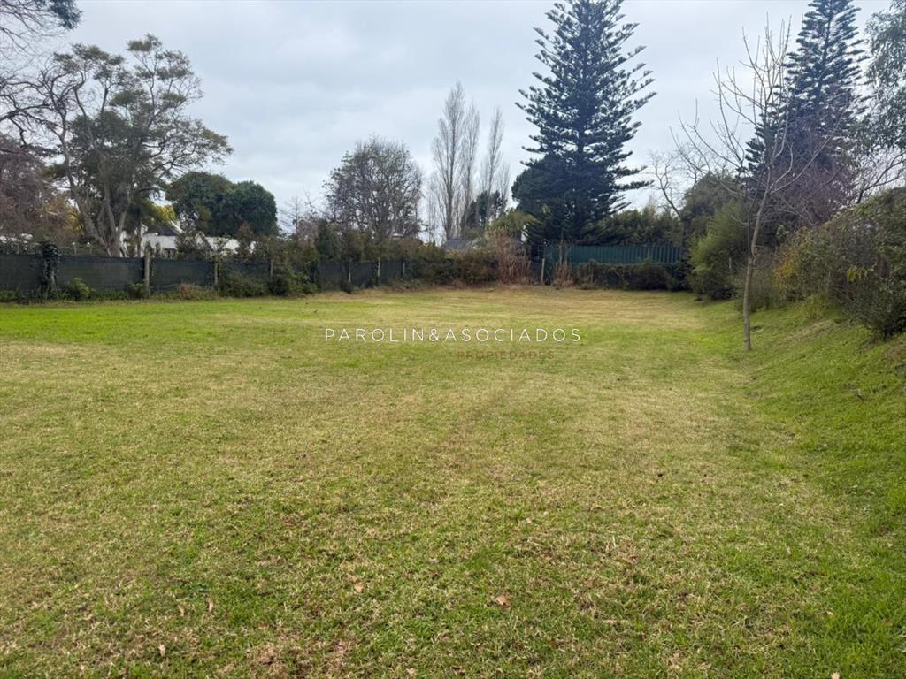 Terreno en venta ubicado en la codiciada zona del