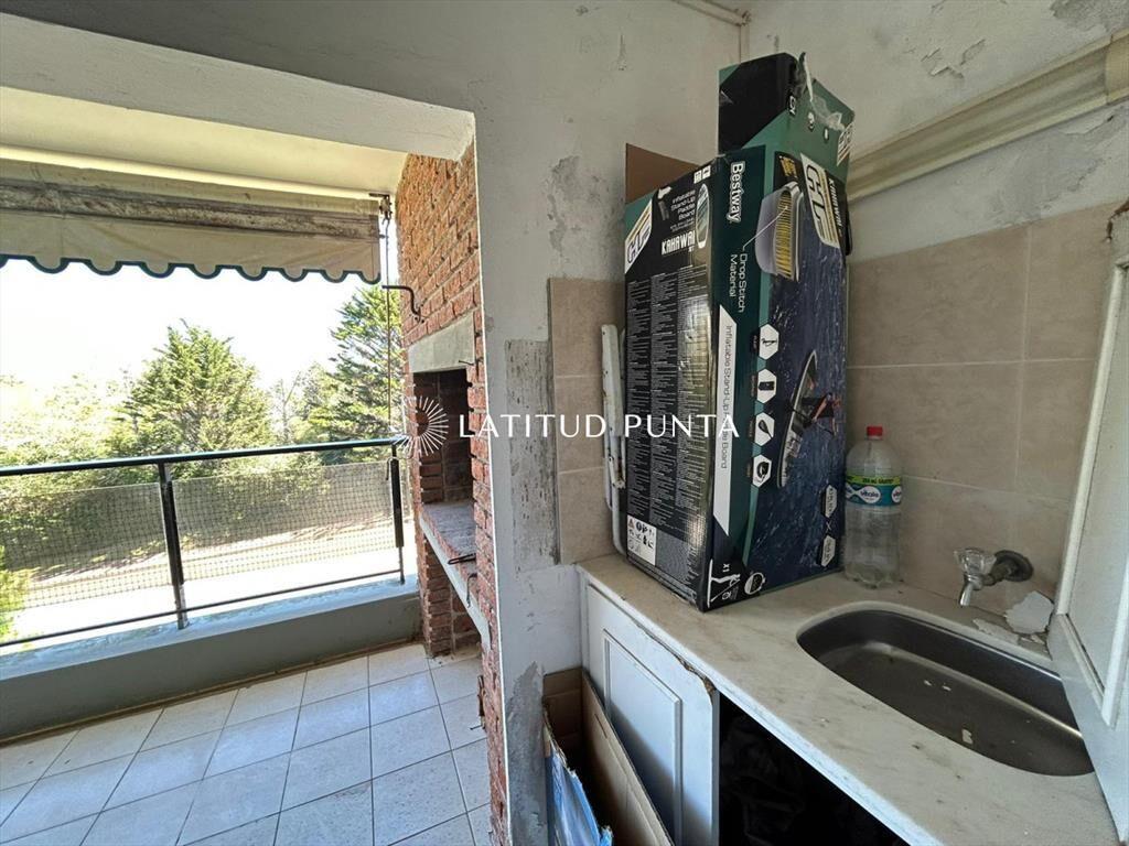 Apartamento en Mansa con parrillero propio, 4