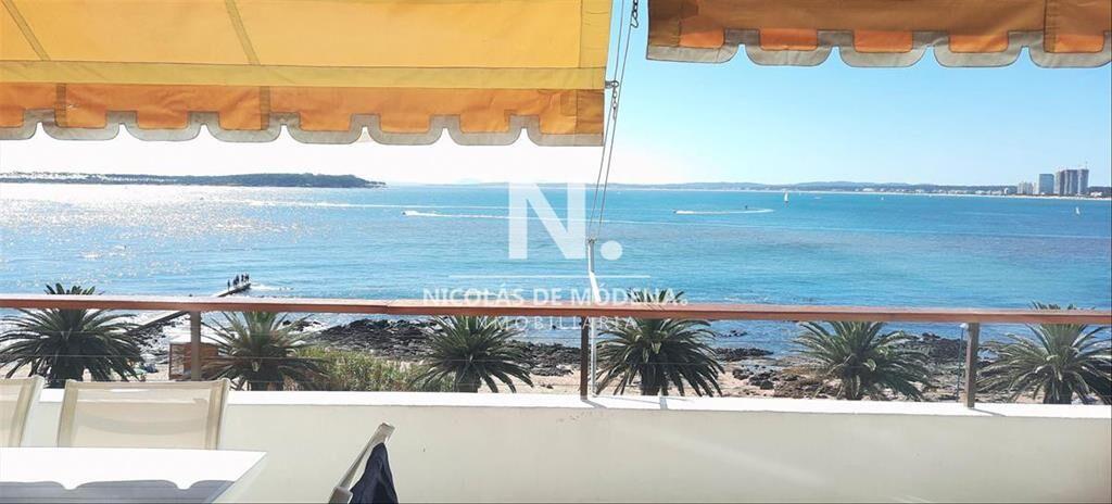 Hermoso apartamento frente al Mar