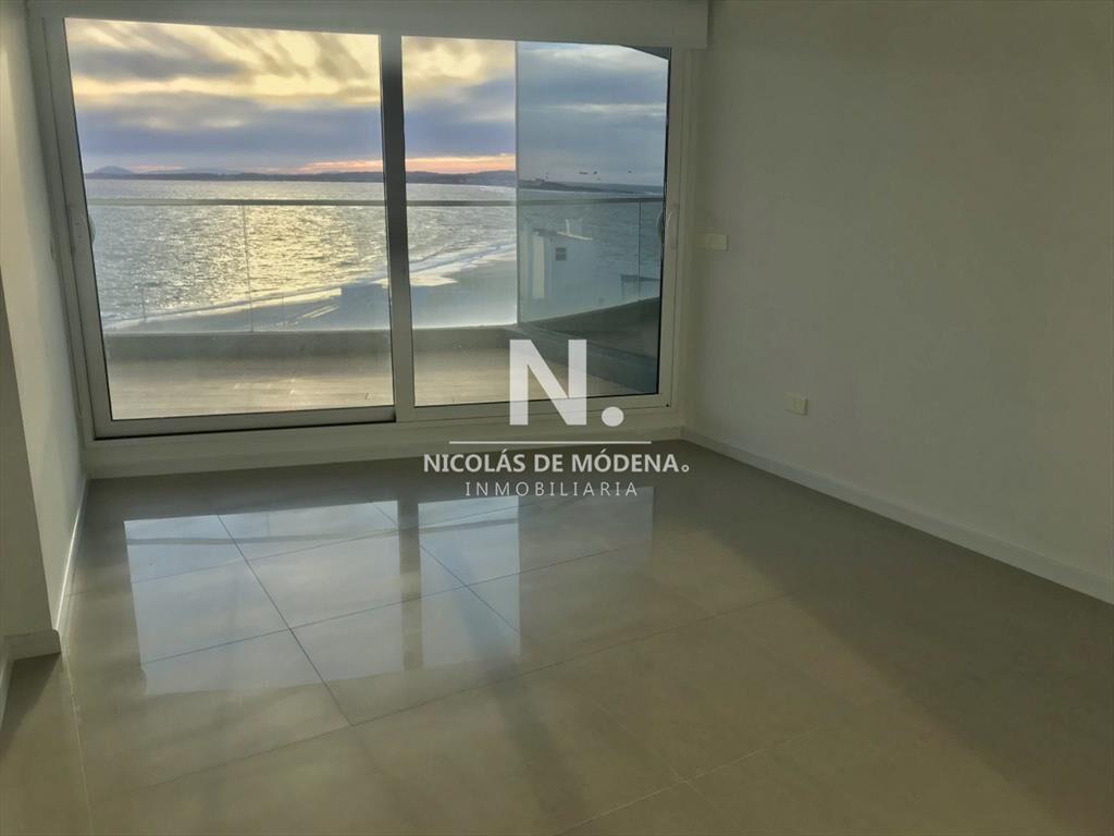 En venta apartamento en Chiverta de 3 dormitorios