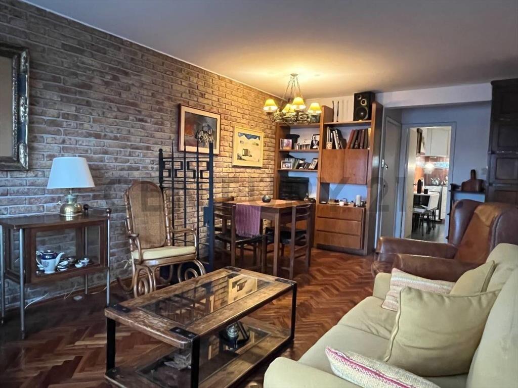 Venta de apartamento al frente Pocitos Nuevo,3 dorm, garage,