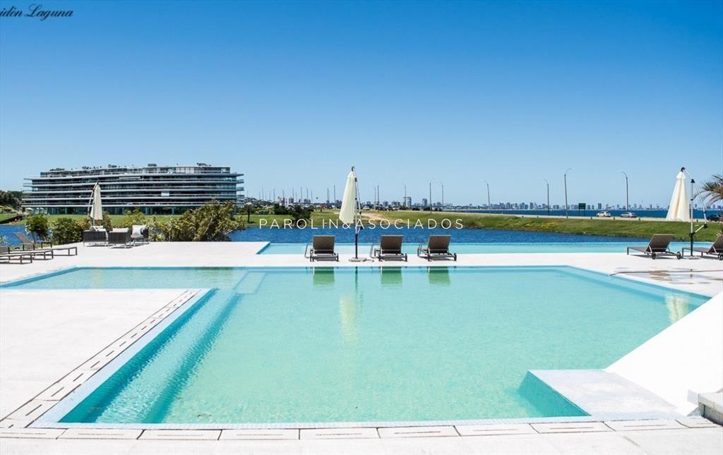 Apartamento en Poseidón Laguna con vistas a y