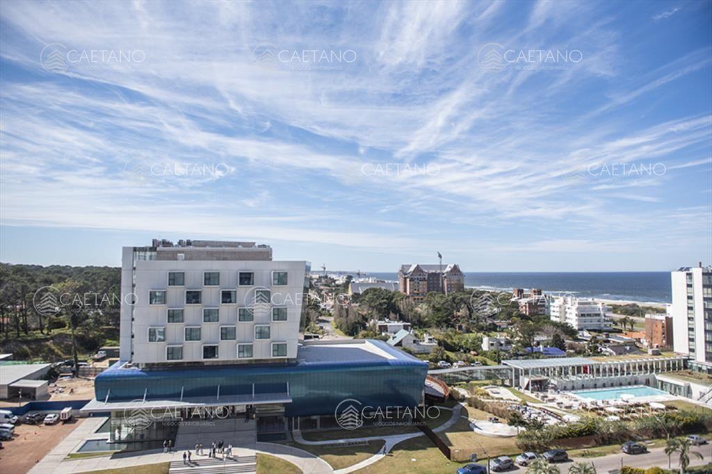 Departamento de 2 dormitorios en venta en del mar