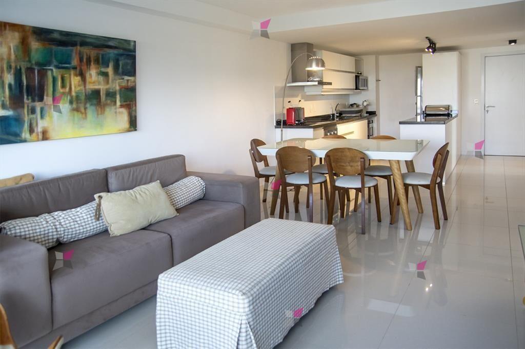 Apartamento en venta en Torre esmeralda de 3 dormitorios ,