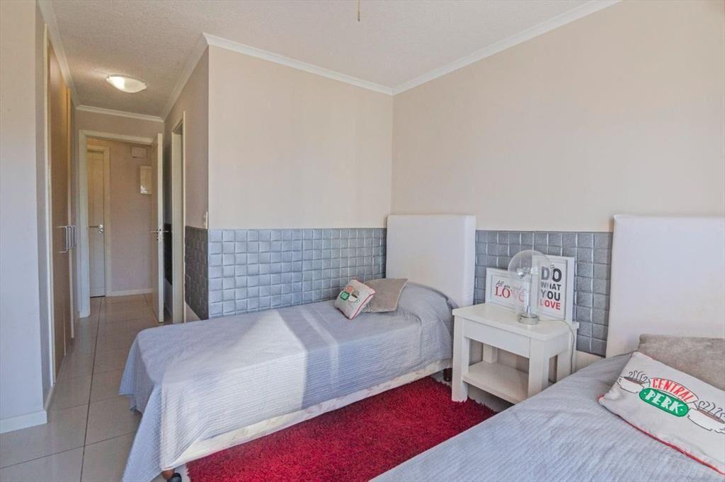 Venta apartamento 3 dormitorios zona Brava