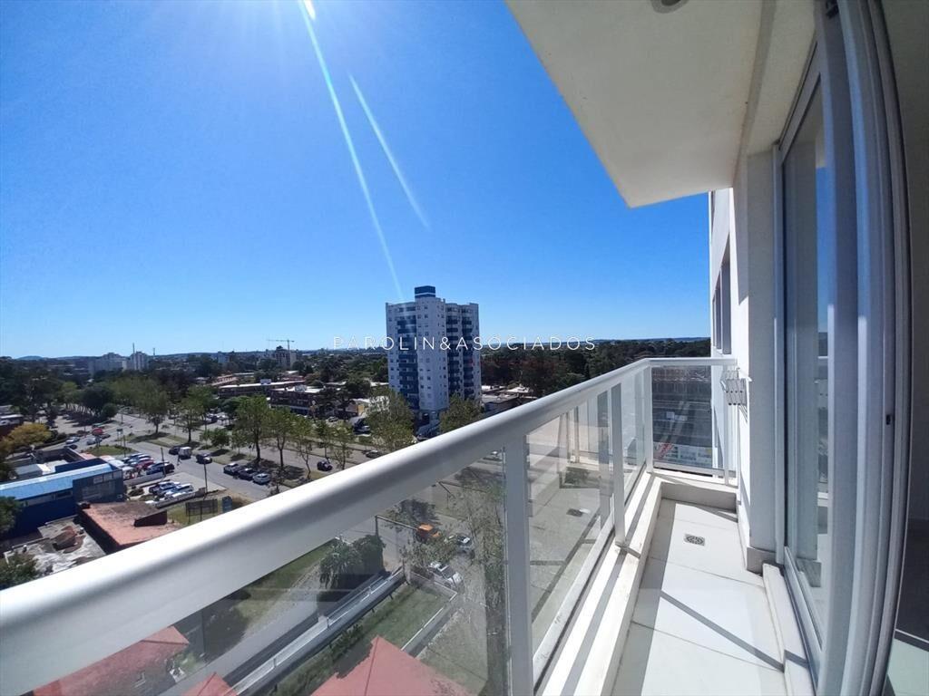 Apartamento en venta en Summer Tower, Punta del