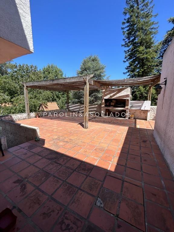 Casa de 3 dormitorios en venta en Pinares, Punta del Este.