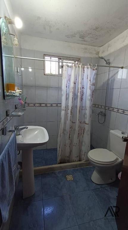 Casa En Venta Con 1000 M2 Totales En Carrasco Norte