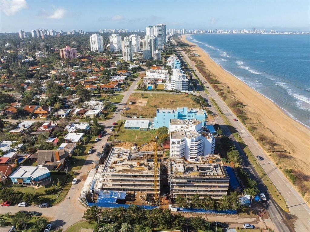 APARTAMENTO EN VENTA 2 DORMITORIOS FRENTE AL MAR