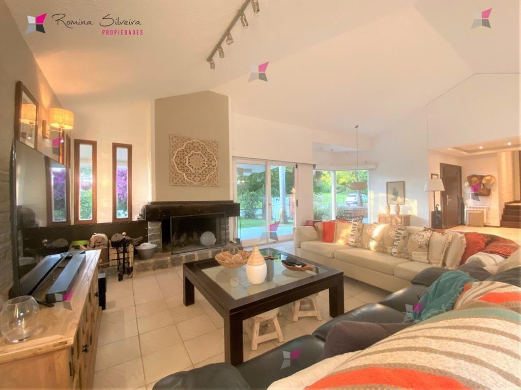 Chalet en Lugano con piscina climatizada y todas