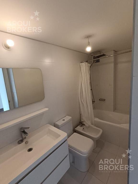 Venta apartamento un dormitorio en Barrio Sur - 705