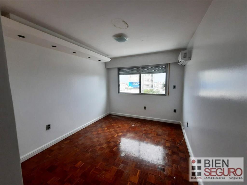Muy lindo apartamento de 2 dormitorios, con garaje, en vent