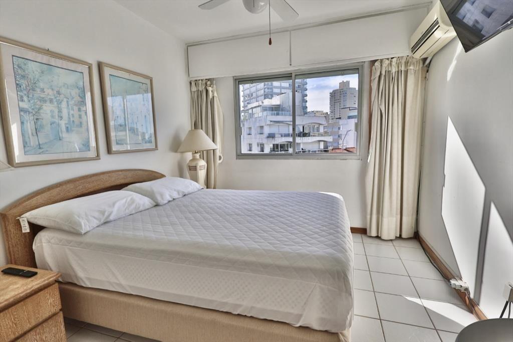 DUPLEX DE 2 DORMITORIOS EN VENTA - PENINSULA