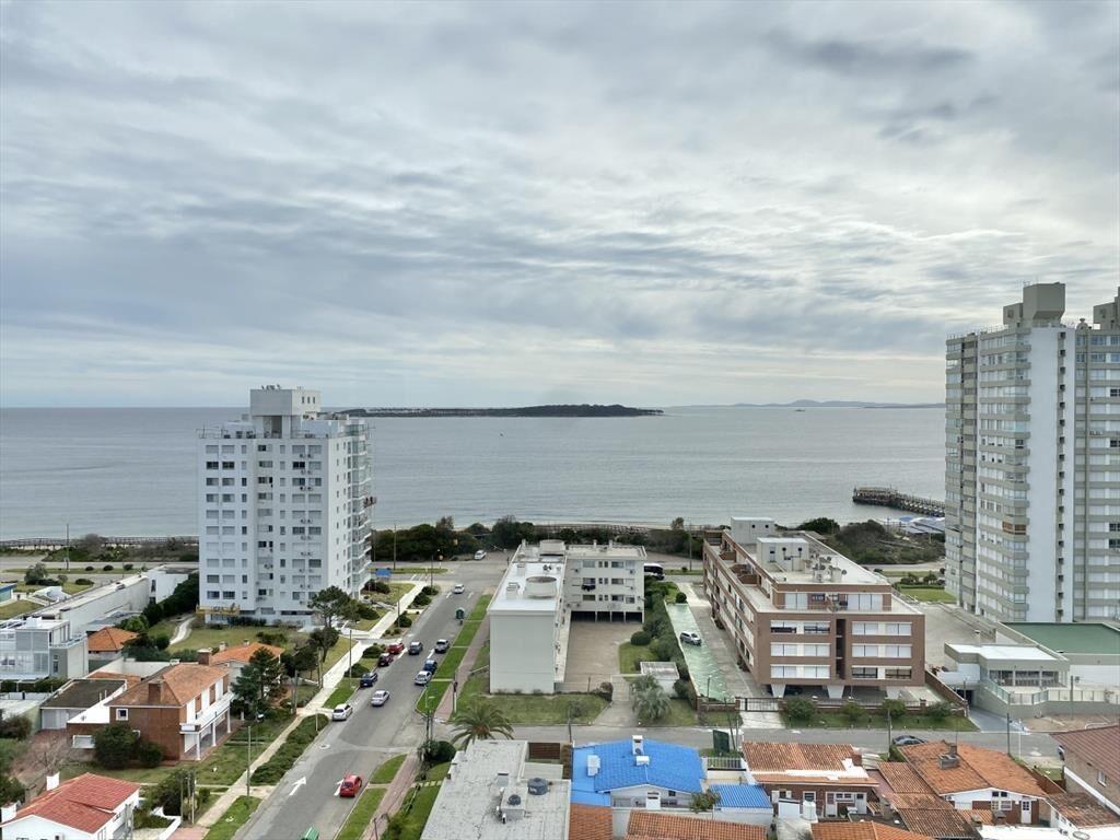 APARTAMENTO DE 2 DORMITORIOS EN ALQUILER TEMPORARIO - PLAYA