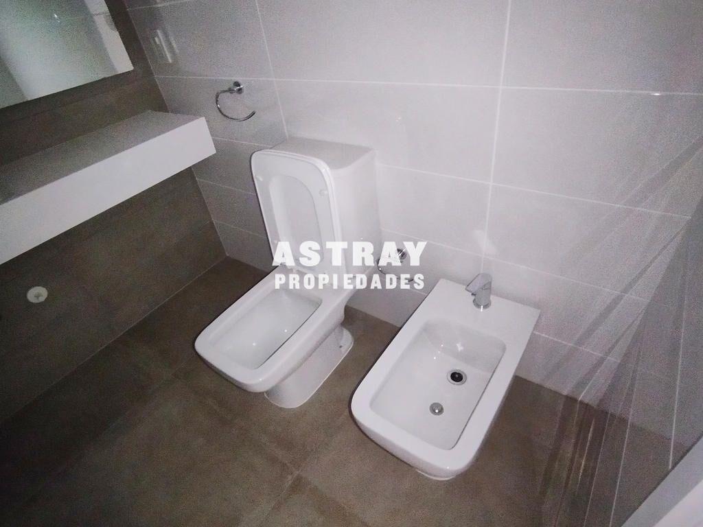 Venta MONOAMBIENTE MALVIN, MONTEVIDEO REF.: 803...