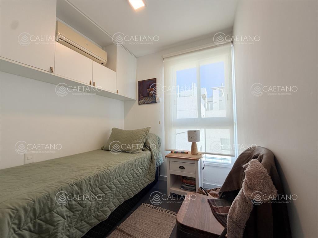 VENTA PENTHOUSE EN PENINSULA CON VISTA AL MAR