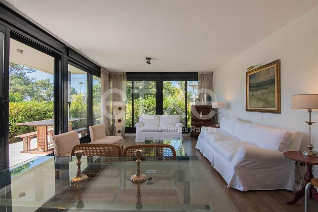 Apartamento planta baja Alquiler Jardines de Carrasco...