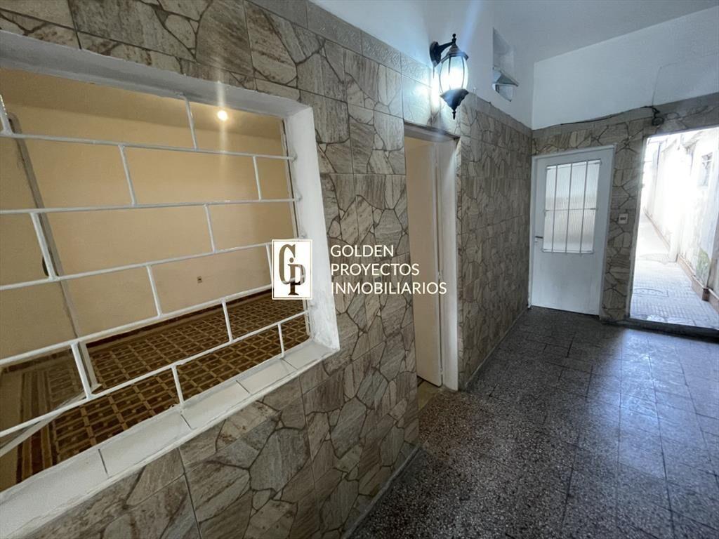 apartamento en alquiler un dormitorio y patio en paso molin