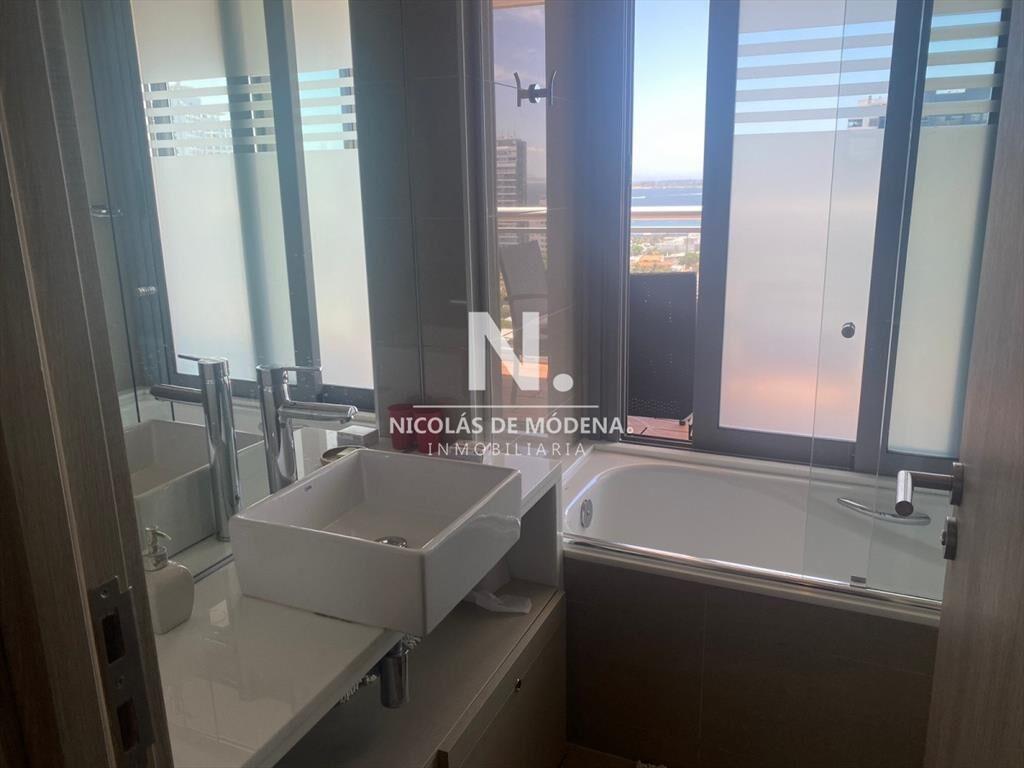 Apartamento en Venta de 2 dormitorios en Edificio