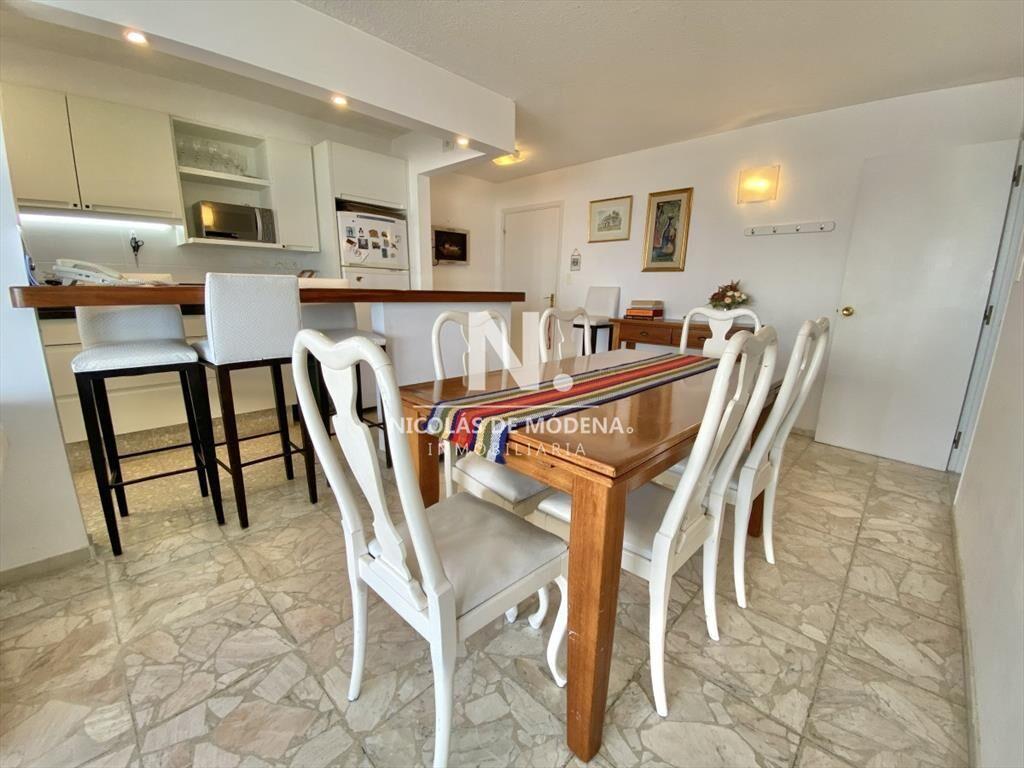 Apartamento en Peninsula, 3 dormitorios