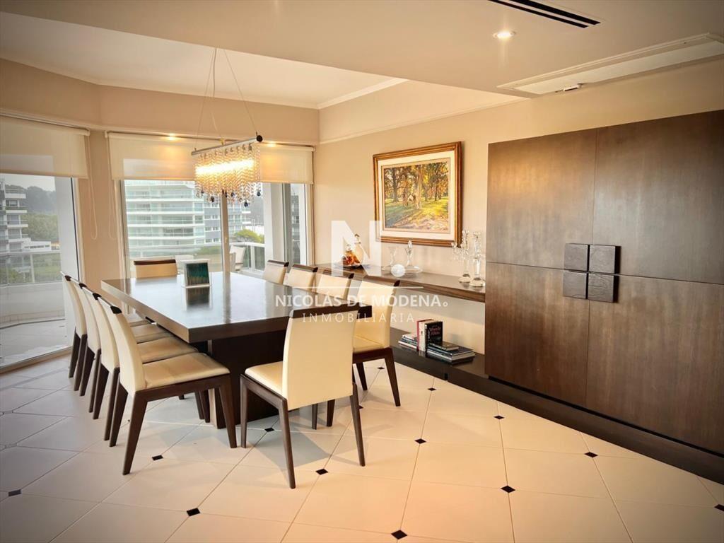 Espectacular Departamento en venta frente al mar,