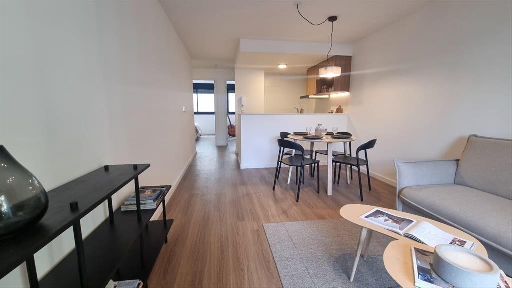 Venta Apartamento Centro a Estrenar 2 dormitorios al frente