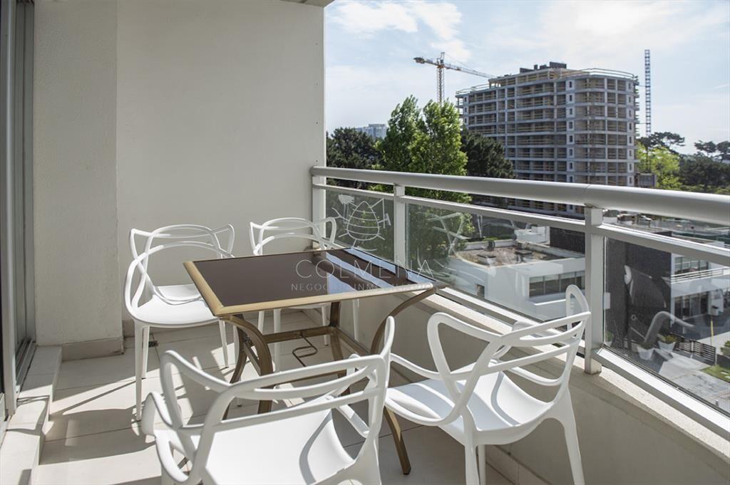 Departamento de 1 y medio dormitorio en venta a