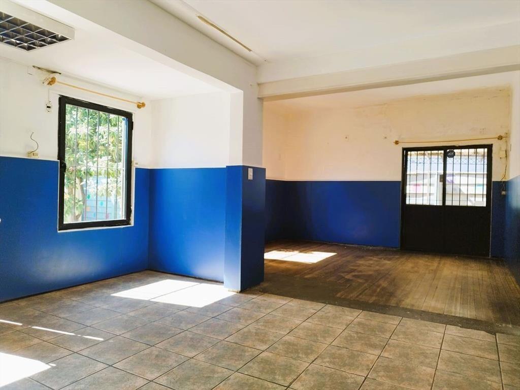 ALQUILER DE LOCAL EN SAYAGO 7 AMBIENTES 4 BAÑOS