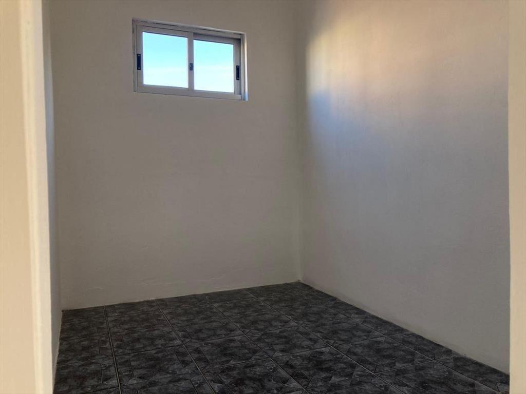 VENTA CASA MALDONADO CENTRO 2 DORMITORIOS Y GARAGE