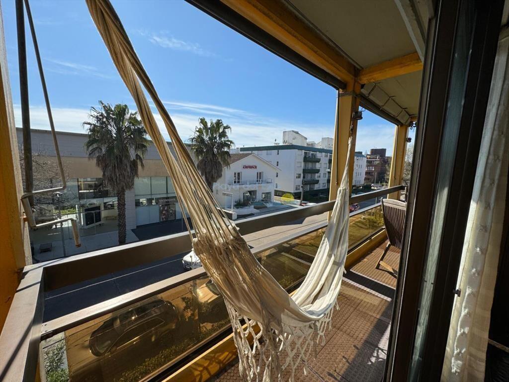Apartamento en alquiler de 3 dormitorios en , del